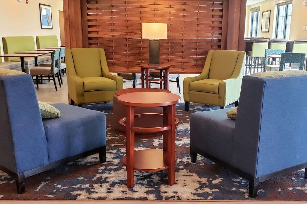 Comfort Inn & Suites Ames Near Isu Campus Интерьер фото